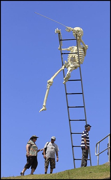 Ken Unsworth - Look the Way 2