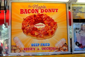 bacon.donut